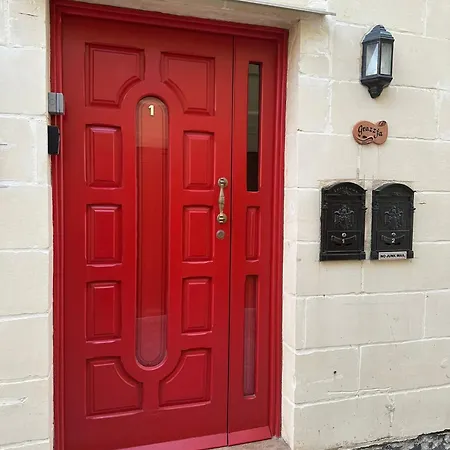 Grazzja Traditional Apartment *