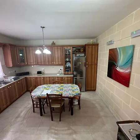 Apartment Grazzja Traditional Zabbar