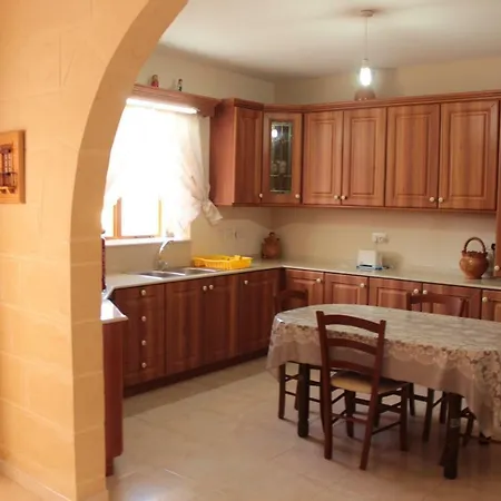 Apartment Grazzja Traditional Zabbar