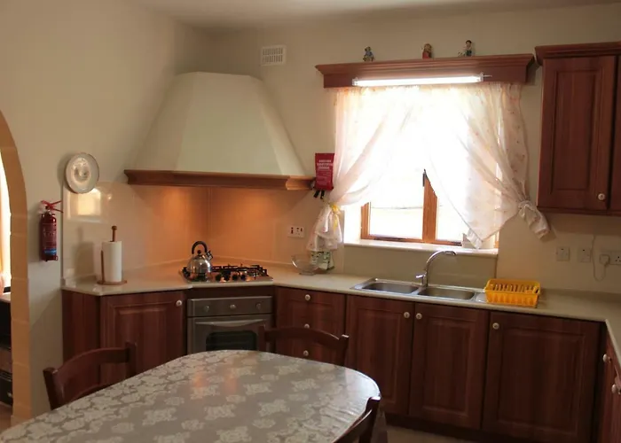 Grazzja Traditional *